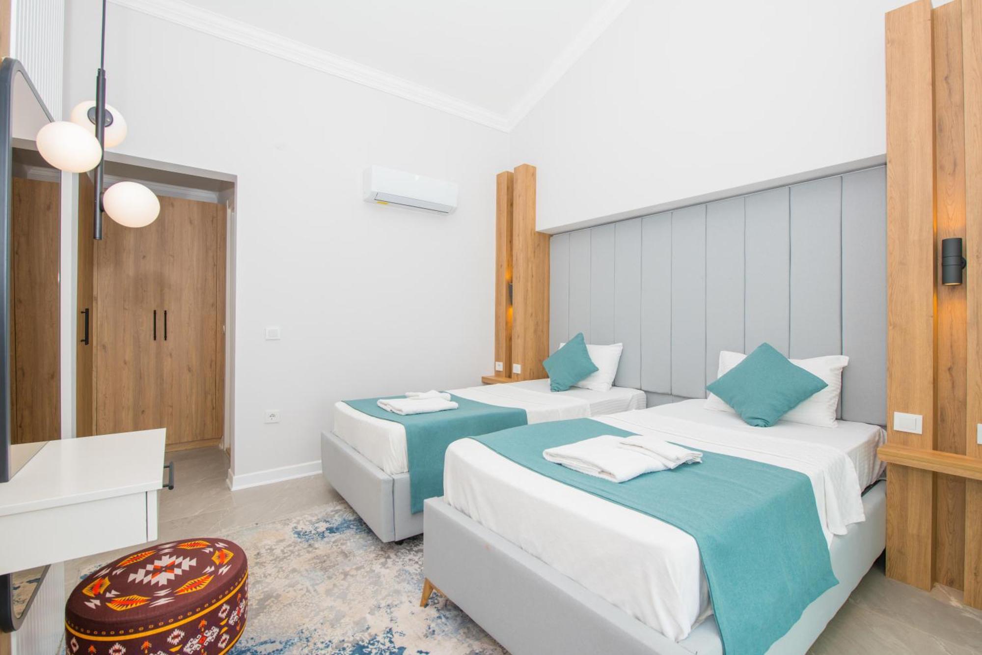 Beachfront White Villa With Private Swimming Pool Kalkan Eksteriør bilde