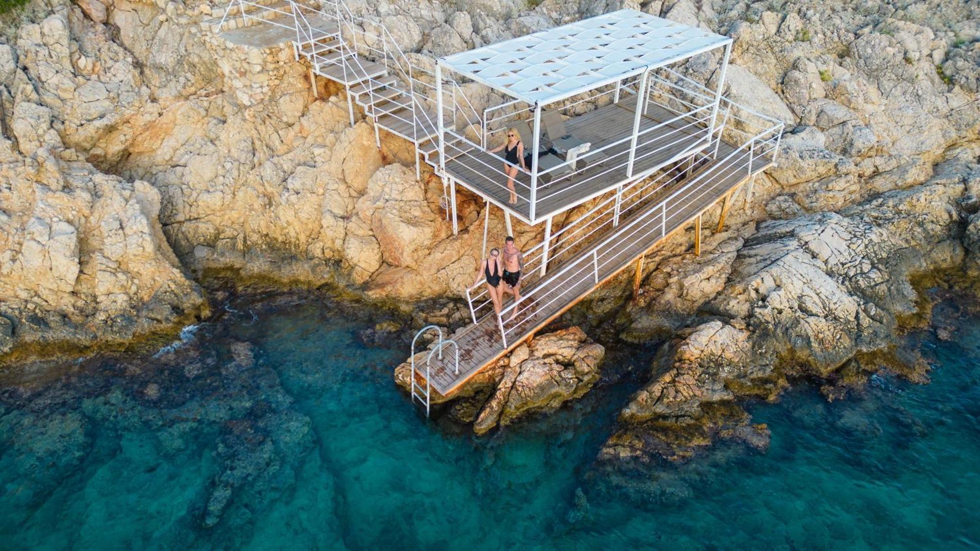 Beachfront White Villa With Private Swimming Pool Kalkan Eksteriør bilde